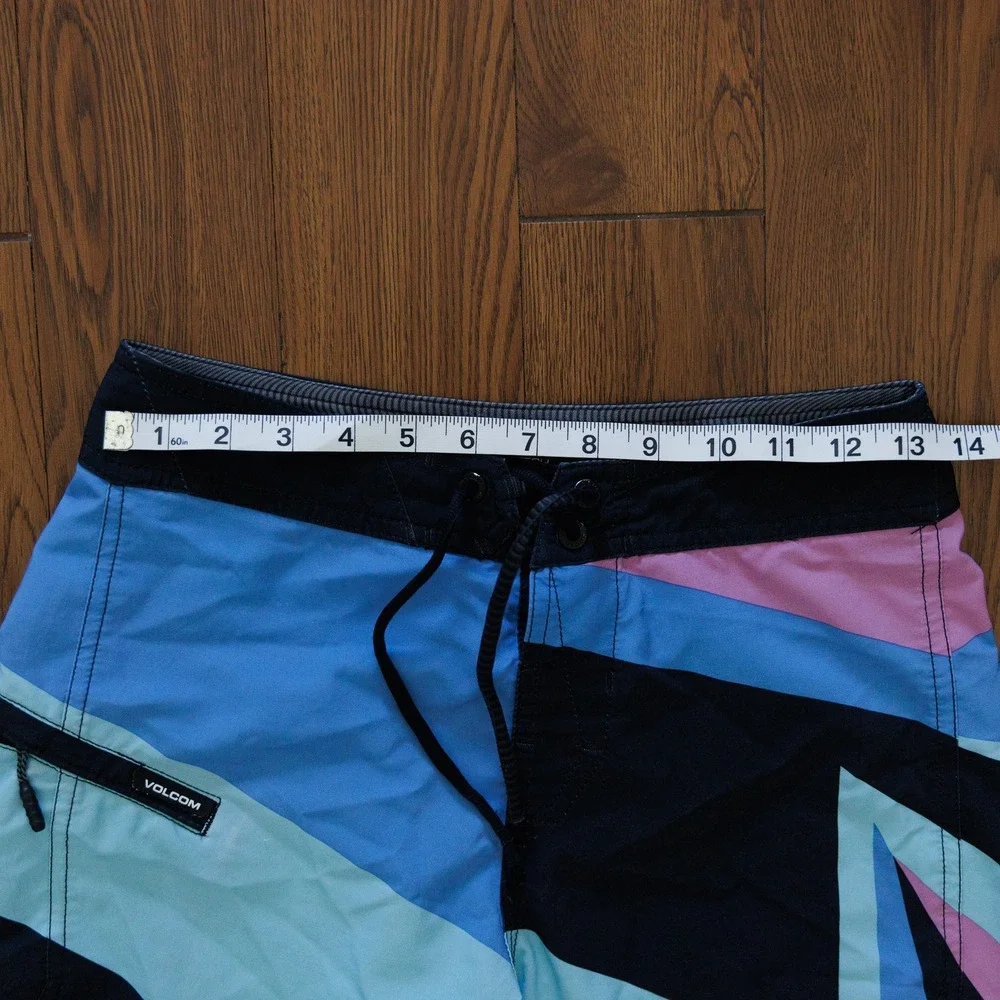 Volcom Mod-Tech Boys Board Shorts Size 27 Blue Pink Geometric Swim Trunks